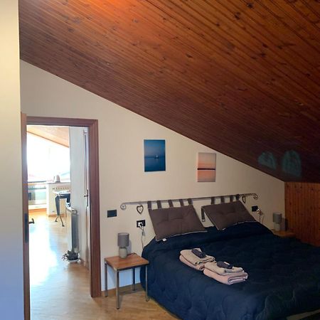 Amadeus Pinolo Appartement Gubbio Buitenkant foto