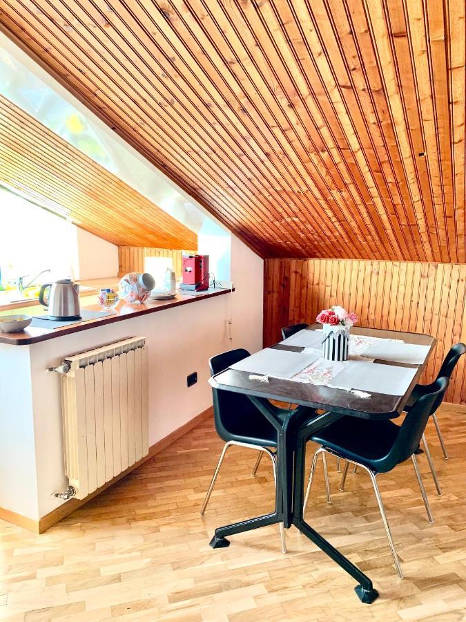 Amadeus Pinolo Appartement Gubbio Buitenkant foto