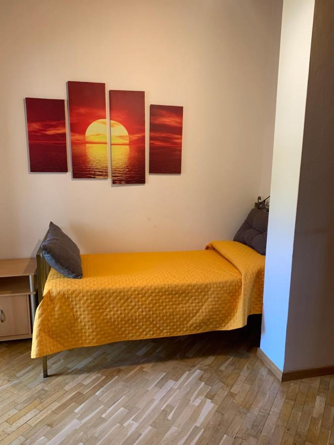 Amadeus Pinolo Appartement Gubbio Buitenkant foto