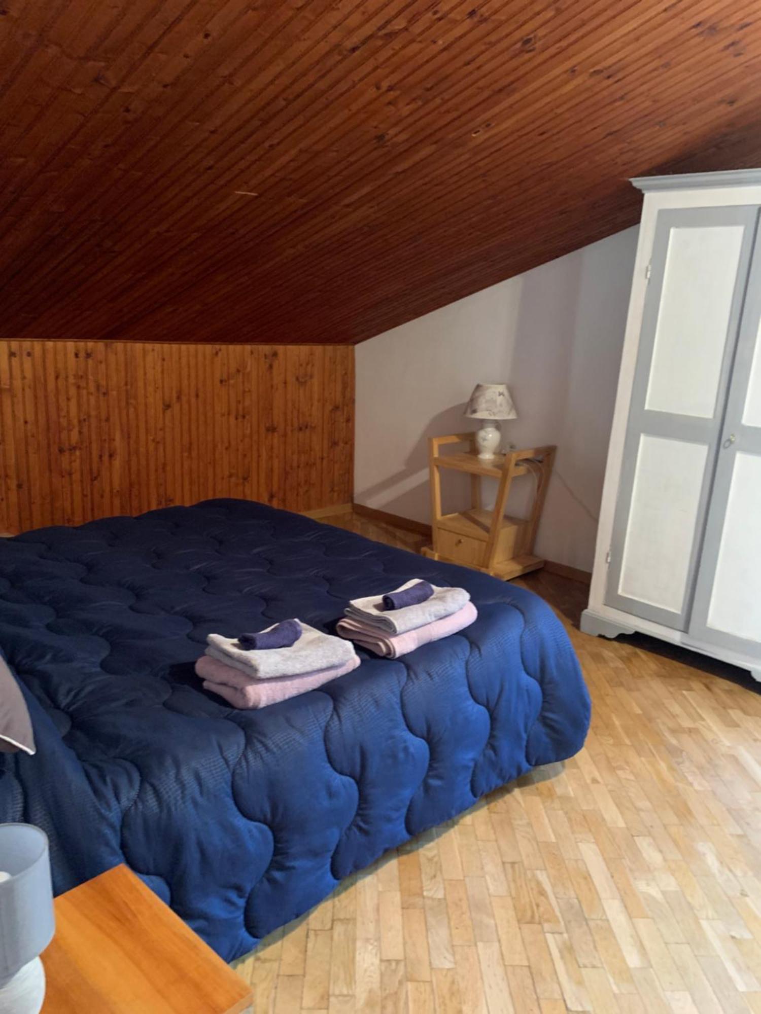 Amadeus Pinolo Appartement Gubbio Buitenkant foto